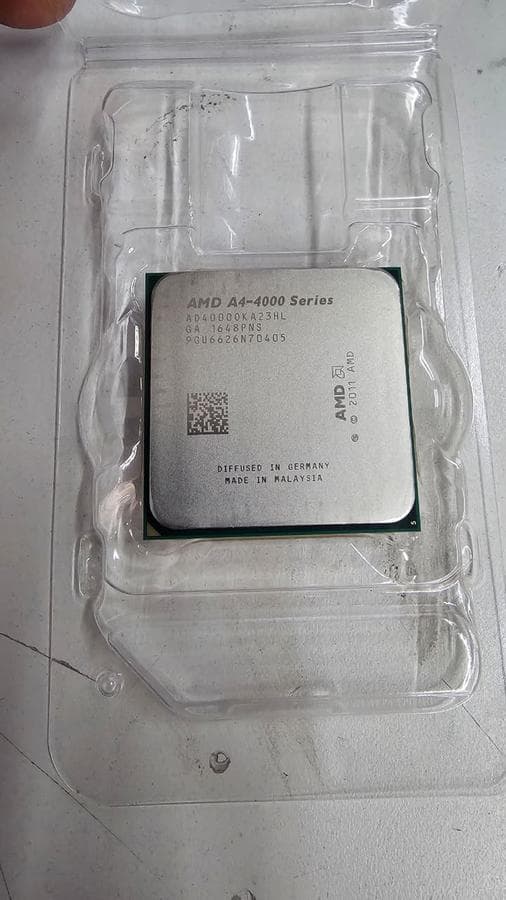 Microprocesador APU AMD A4 4000 Dual Core - 3GHz OEM